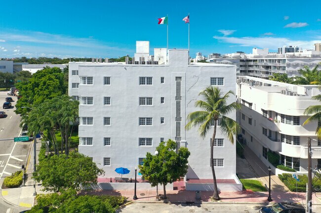 Photo - Cynthia Apartments