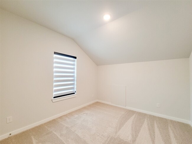 Building Photo - 18206 Summerland Lk Wy