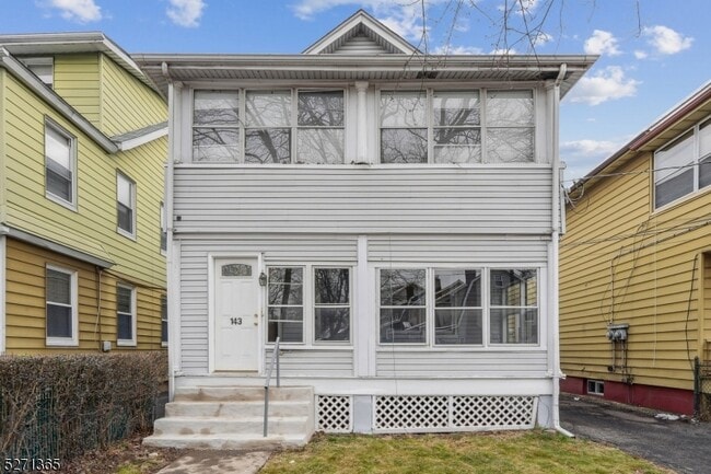 Photo - 143 Willowdale Ave Apartment
