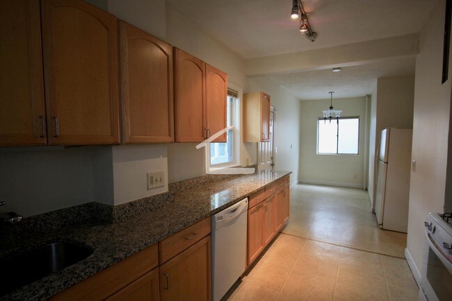 Photo - 7 Washburn Terrace Unit 2