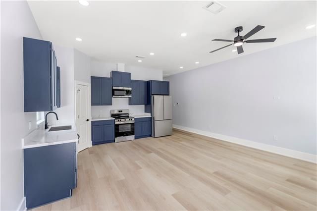 405 E 1st St Unit A