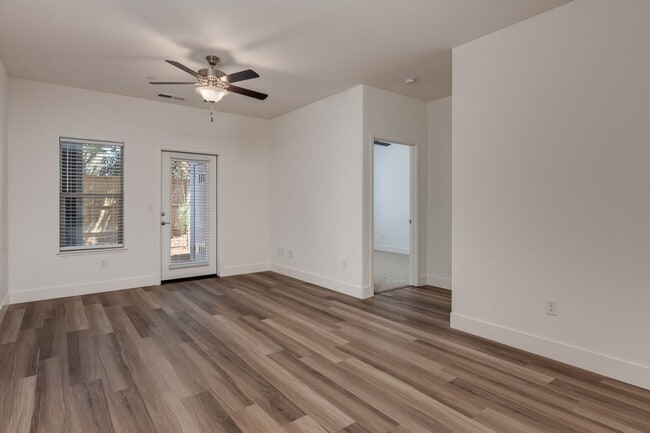 Photo - Skyline Luxury Apartments