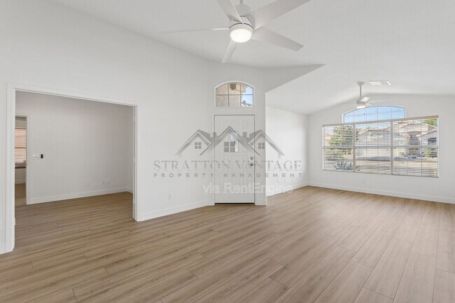 Photo - 9841 W Tonopah Dr