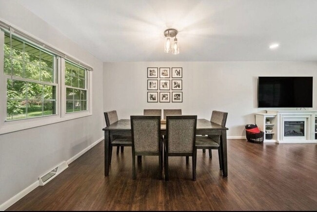 Photo - 2516 Jackson Dr