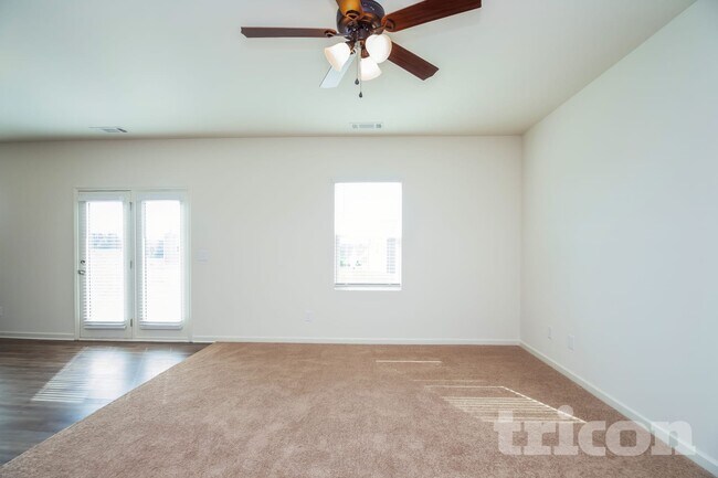 Photo - 170 Alexander Ln