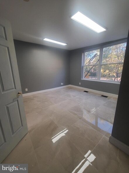 Photo - 620 Rodman St Unit 2