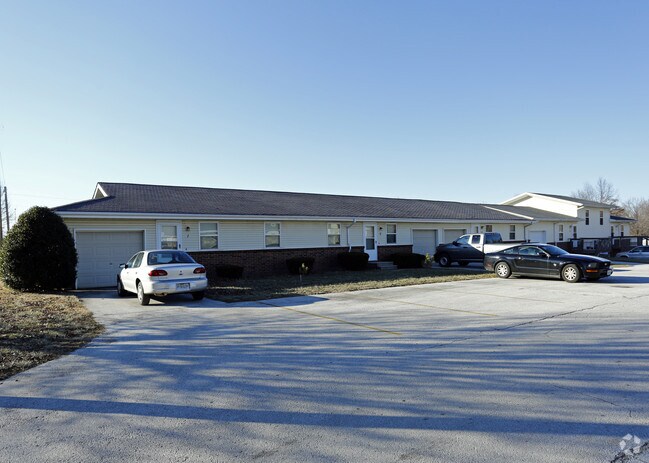 Photo - Meadowview Manor
