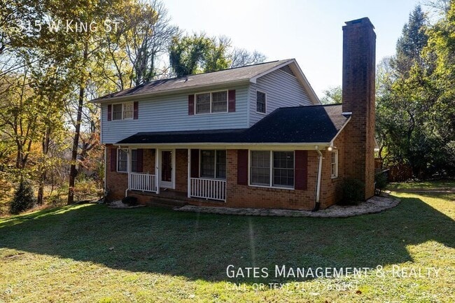 Photo - 315 W King St