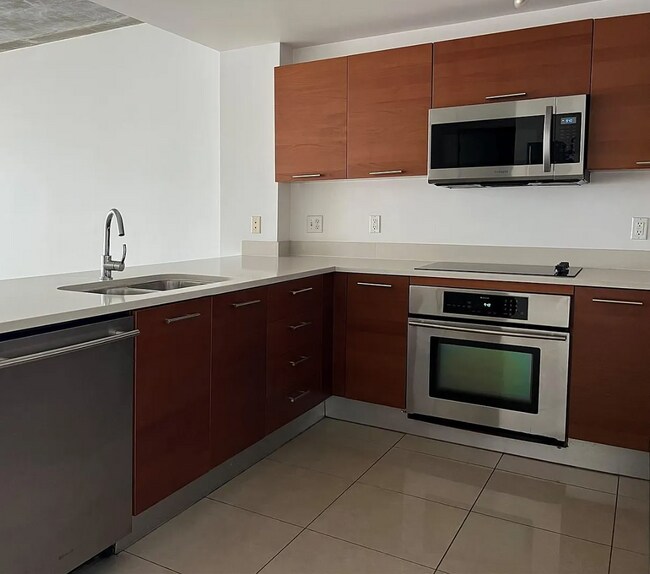 Photo - 3250 NE 1st Ave Unidad 903
