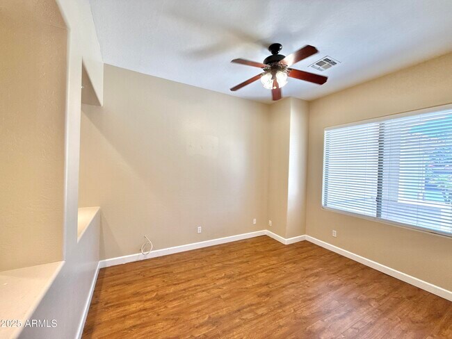 Photo - 12816 W Vista Paseo Dr