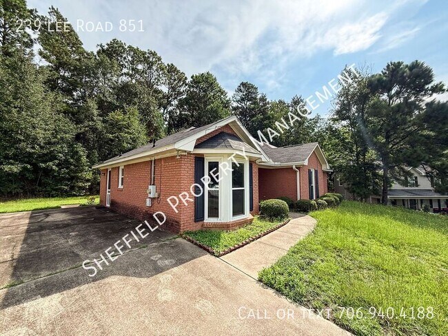 239 Lee Road 851