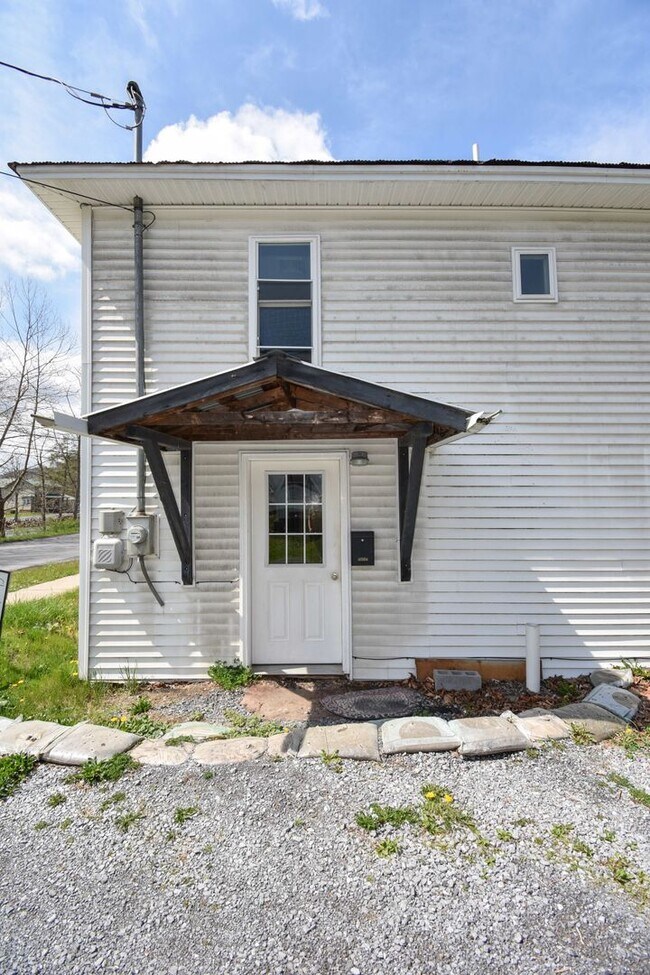 Photo - Three Bedroom Home in Beech Creek, PA!