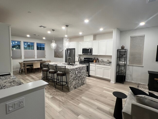 Photo - 24157 Amaranth Loop