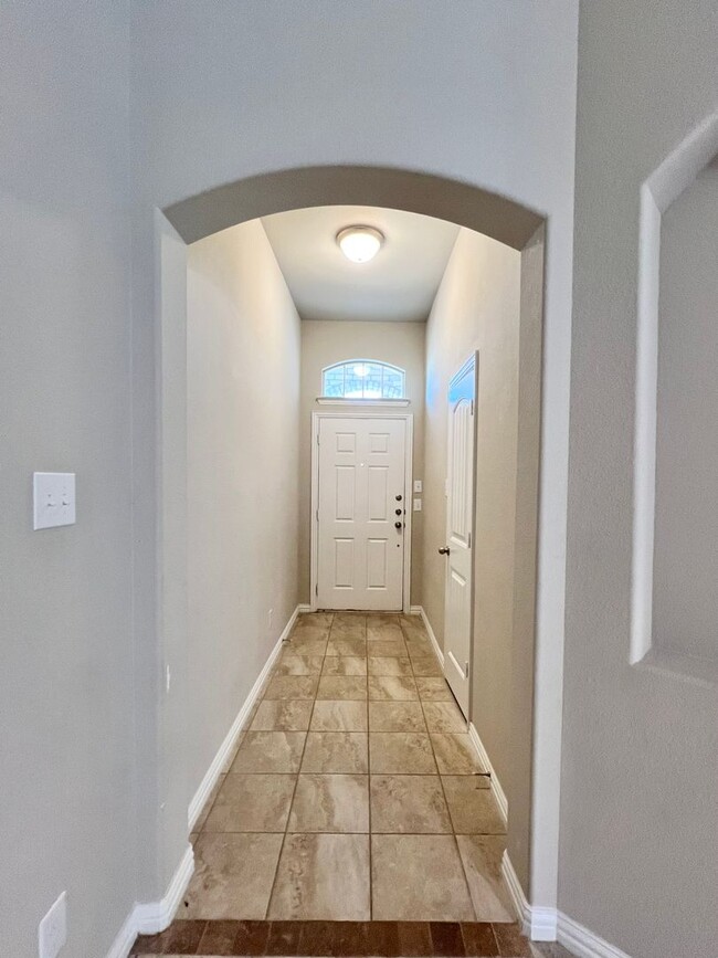 Photo - Pristine Home in Quiet Shaw Creek Neighnorhood