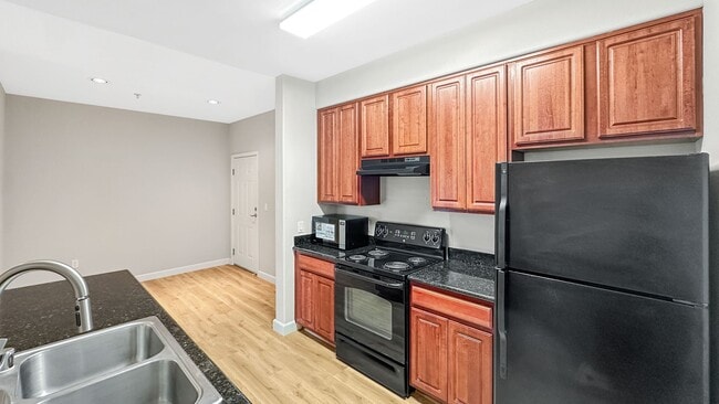 Photo - Major renovations and very well kept 3-Bedroom Apartment! Unit 5206