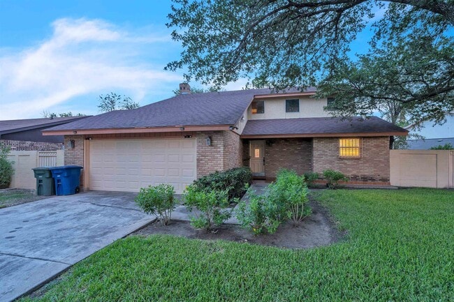 Photo - 901 Eden Ln