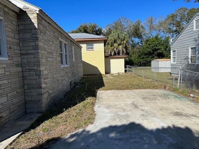 Photo - 2418 Crill Ave