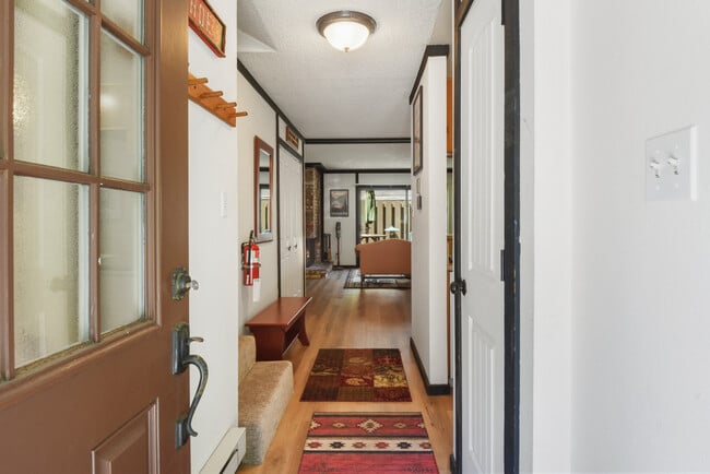 Building Photo - 7600 N Lake Blvd Unit 26 Rental