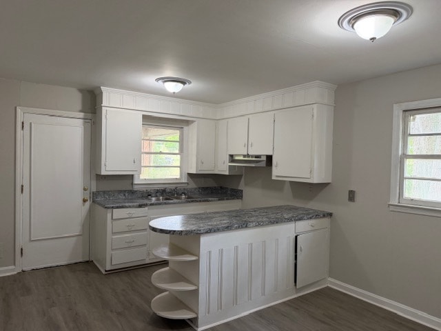 Photo - 121 E Belvedere Rd