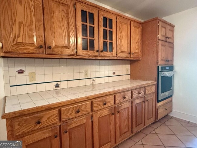 Photo - 307 Centennial Rd