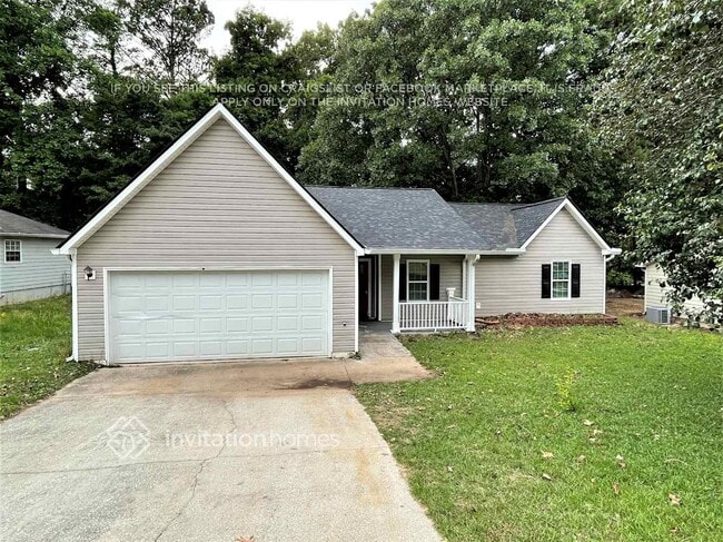 Building Photo - 1415 Oak Knoll Dr NE