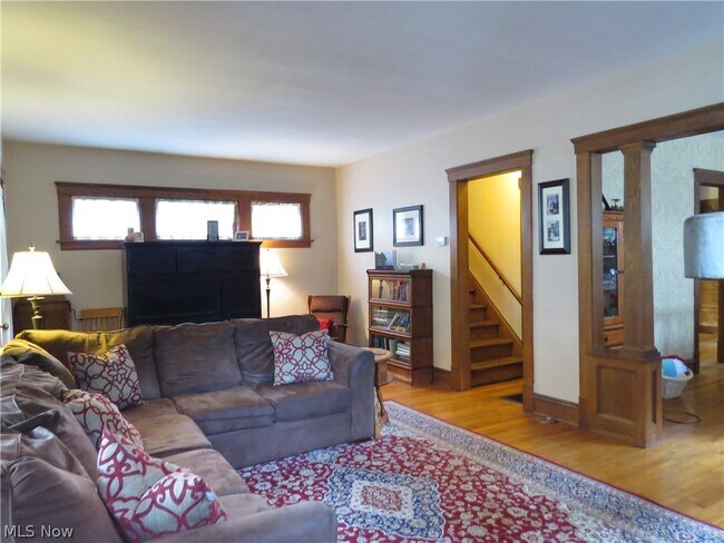 Photo - 17469 Norton Ave