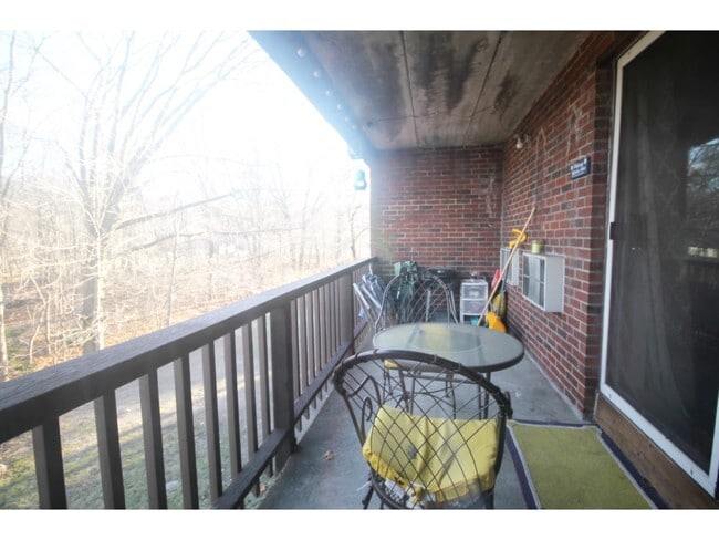 Photo - 140 Kenrick St Unit 23