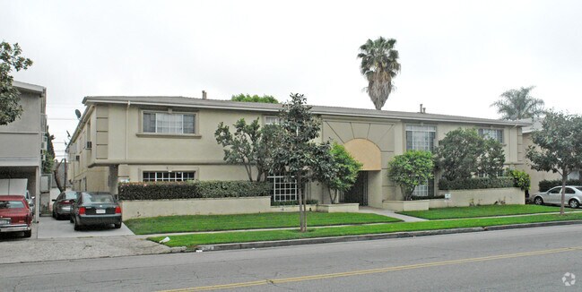 Photo - 264 S Doheny Dr