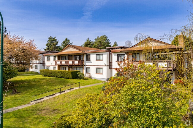 Photo - Langara Gardens