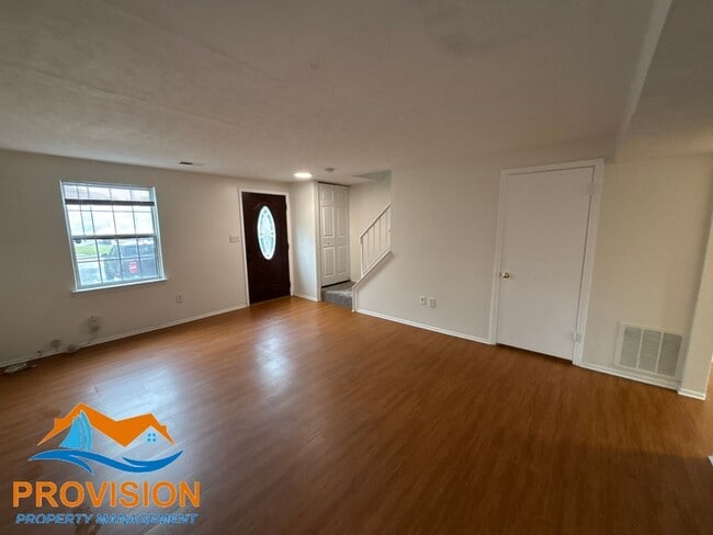 Photo - 6459 Grafton Garth Ct