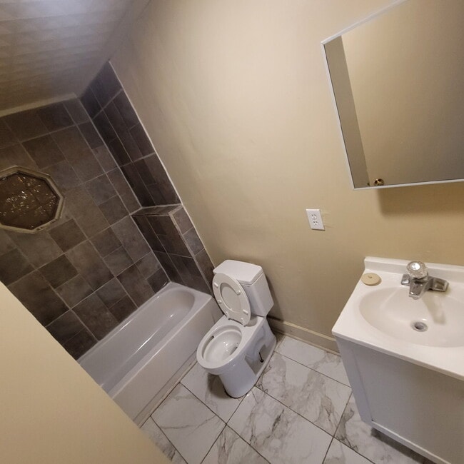 Photo - 3 Bedroom on a quiet street