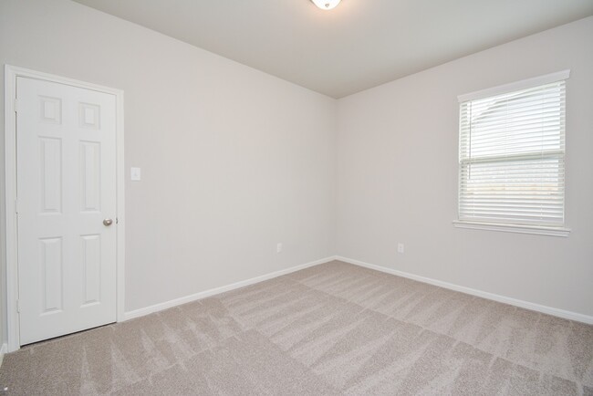 Photo - 27326 Grey Fox Run