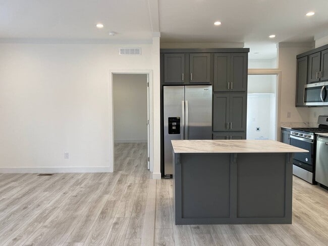 Photo - 1280 Wagstaff Rd