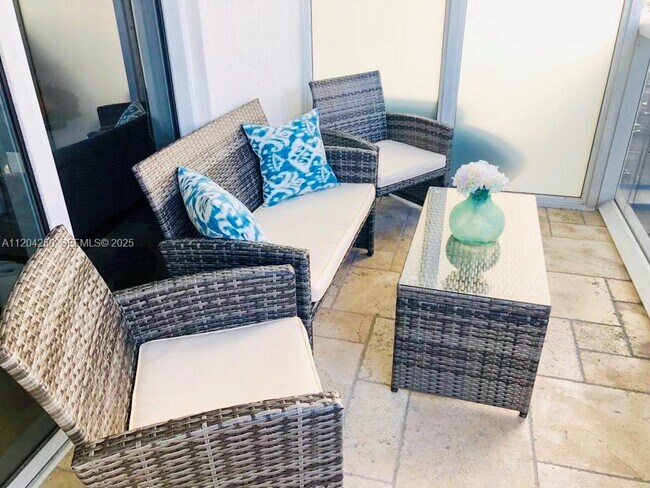 Photo - 1830 S Ocean Dr Unidad 1709