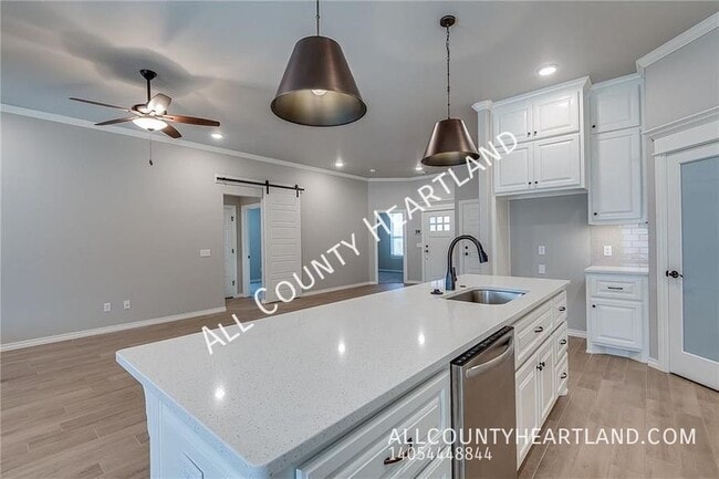 Photo - 7924 Mimosa Dr