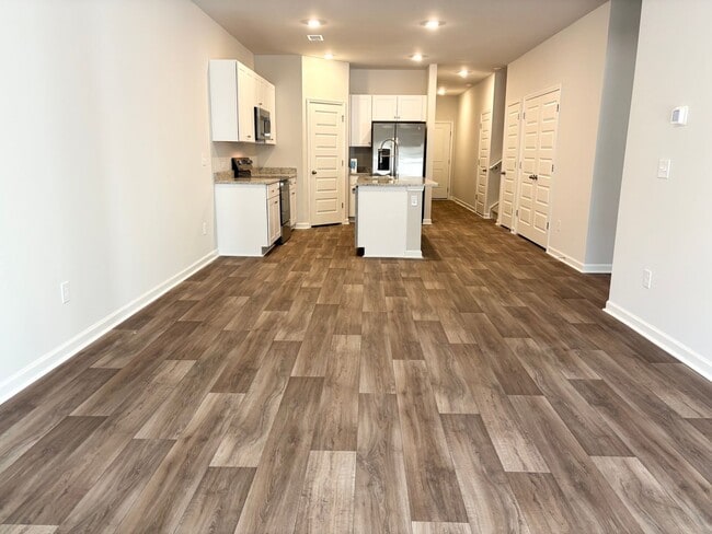 Photo - ABSOLUTELY BEAUTIFUL BRAND-NEW BUILD TOWNHOME