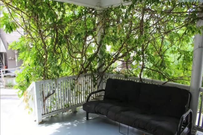 Photo - 208 Williams St