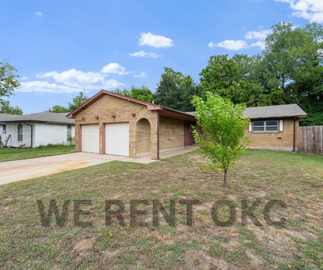 Photo - 1400 Woodland Way