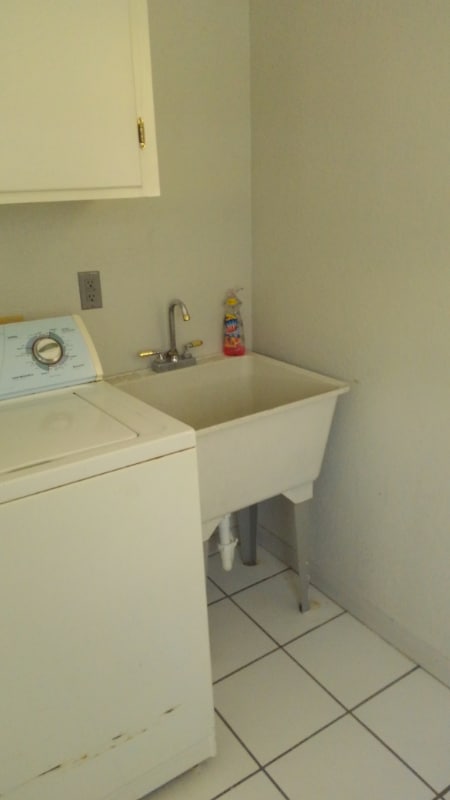 Photo - 723 S 33rd St