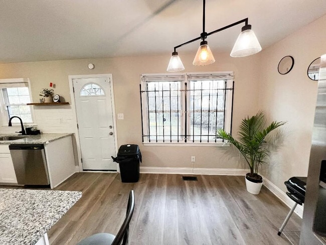 Photo - Room in House on Bilmark Ave