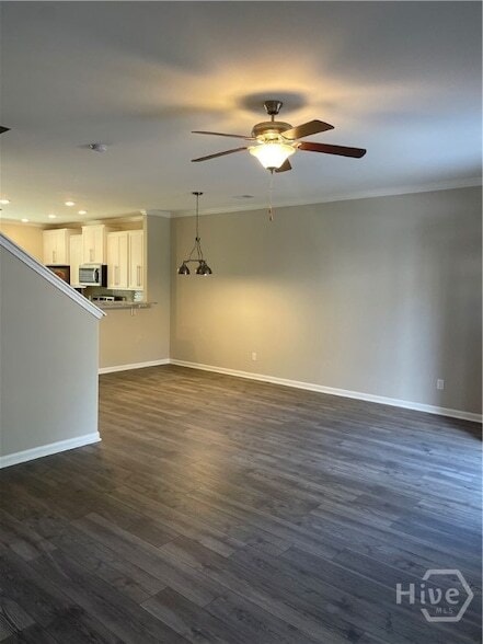 Photo - 102 Reese Way