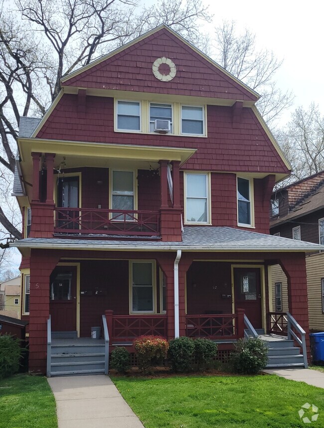 Building Photo - 52 Tremont St Unit 1st floor Rental