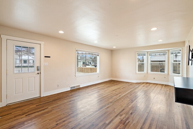 Photo - 1218 S Roosevelt St