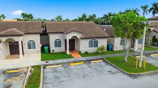 Photo - 18615 NW 84th Pl.