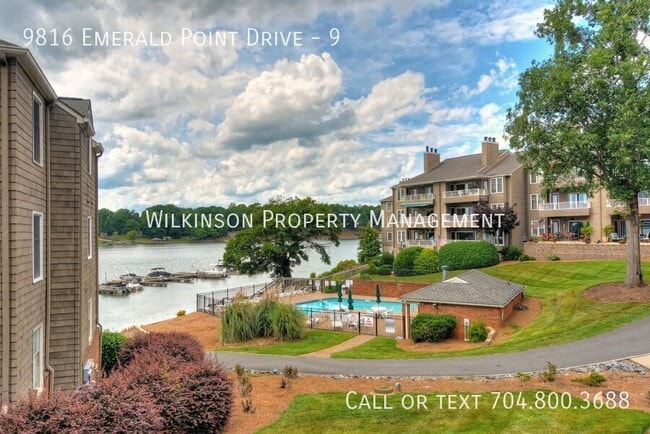 Building Photo - 9816 Emerald Point Dr Unit 9