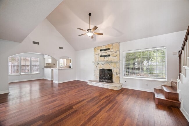 Photo - 23906 Northcrest Dr