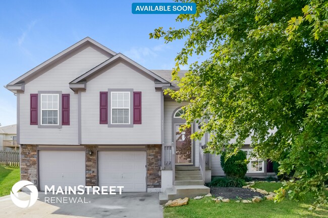 Photo - 1413 NW High View Dr House