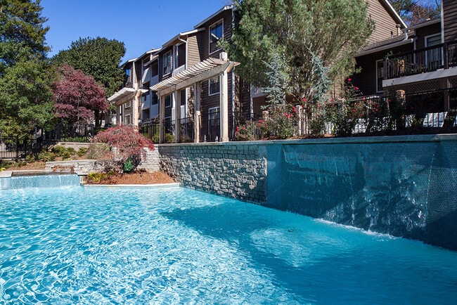 Building Photo - Cortland at the Village Rental
