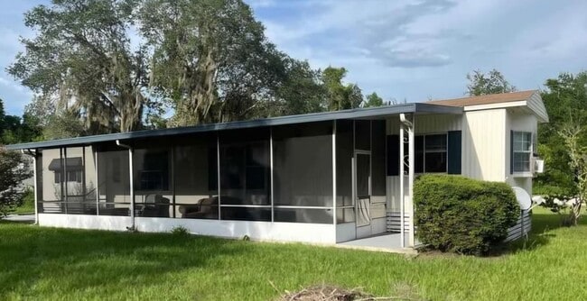 Photo - 9646 St Clair Rd