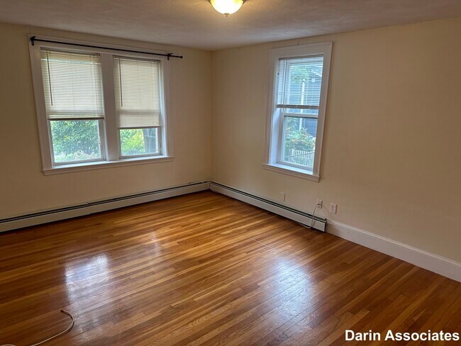 Photo - 30 Day St Unit 3